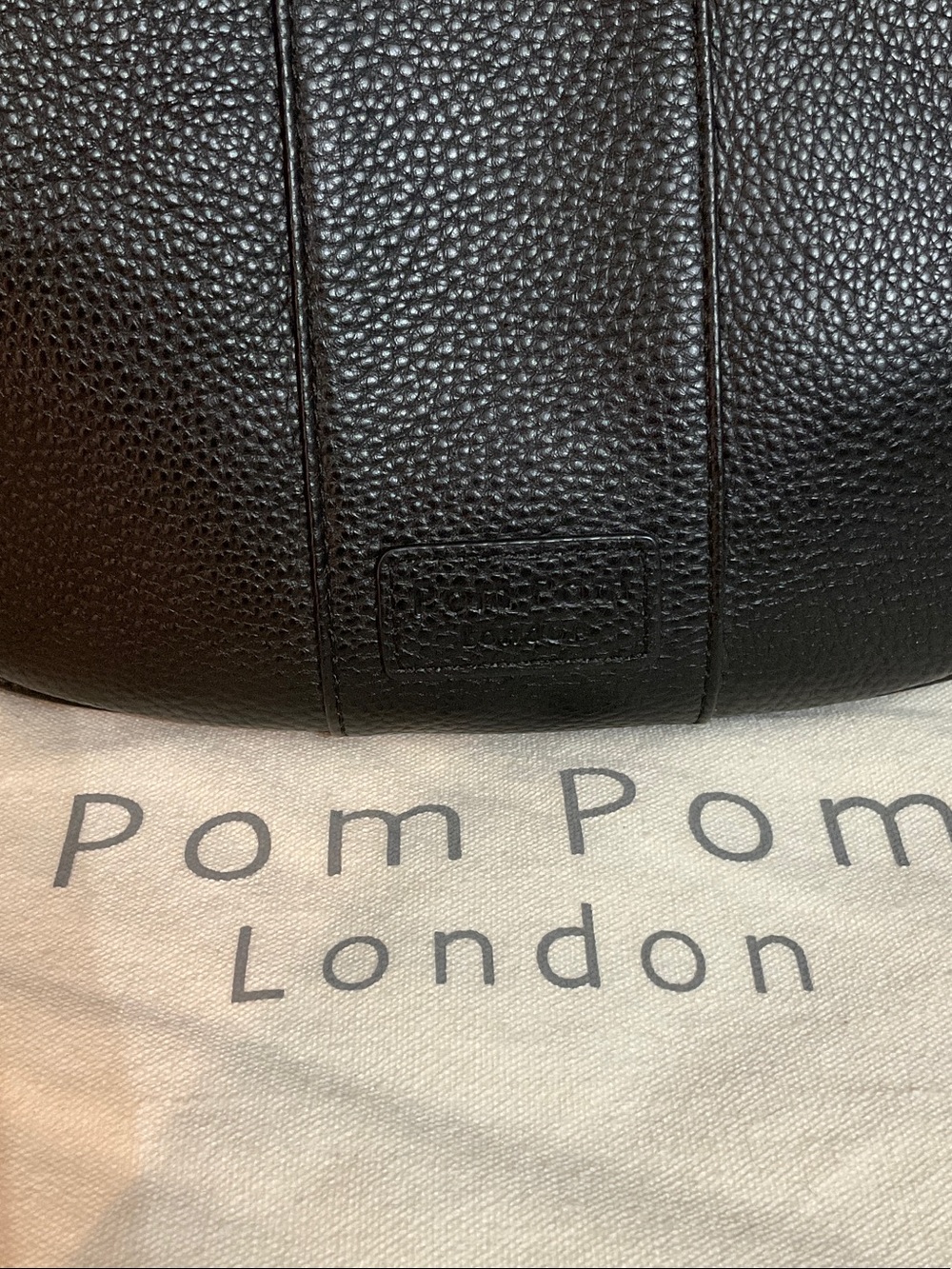 Pom Pom London Black Pebbled Leather “Sutton” Shoulder Bag - Picture 5 of 8